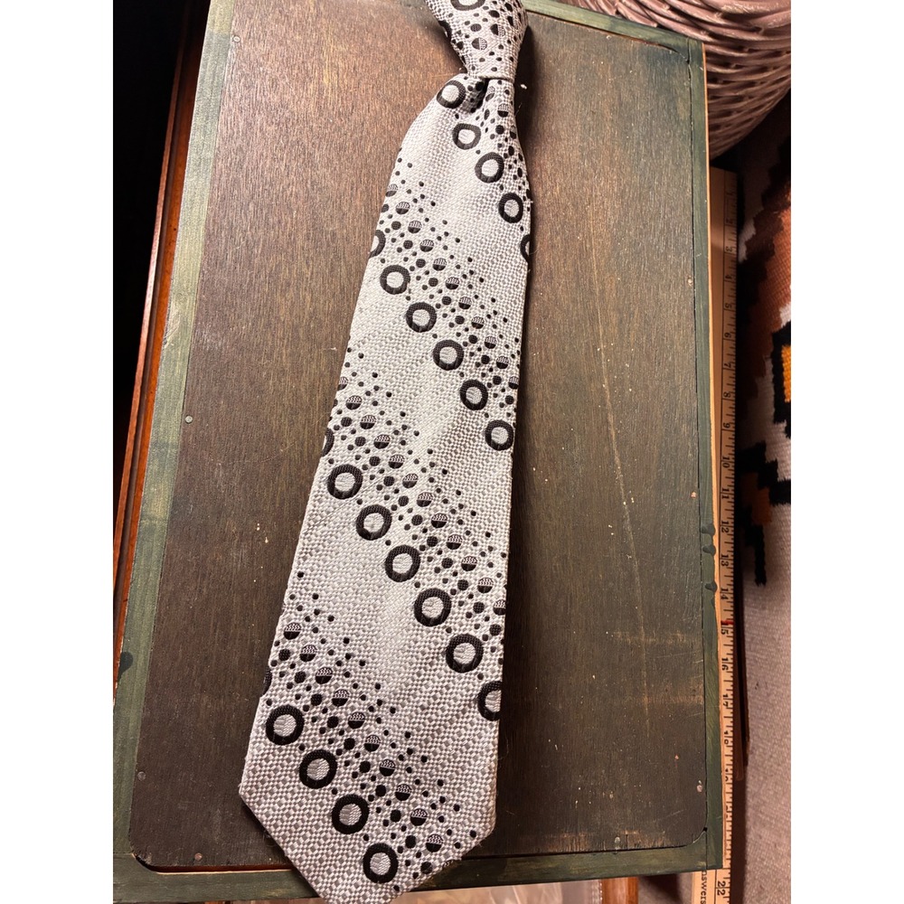 Golden K Clip-On Tie Mens OS Grey Black Excellent Geometric Bubble Woven Retro